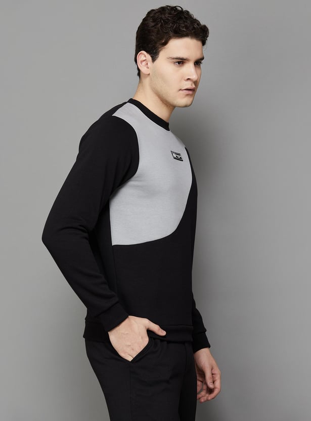 KAPPA Men Colourblocked Crew Neck Sweatshirt