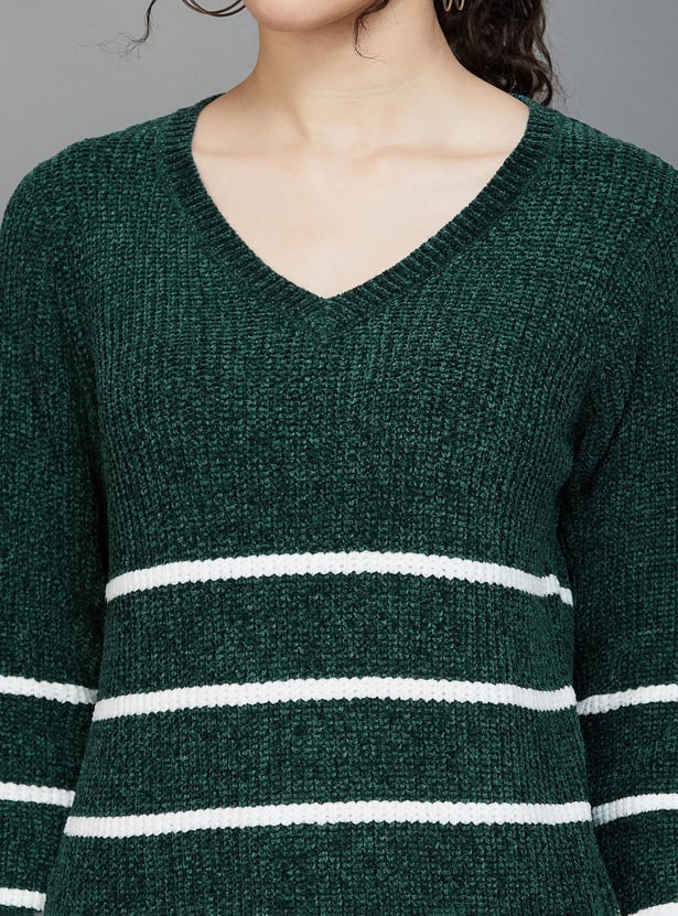 FAME FOREVER Women Knitted Sweater