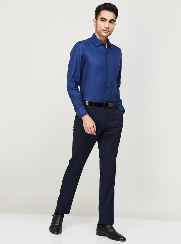 ARROW Men Solid Slim Tapered Flat Front Trousers