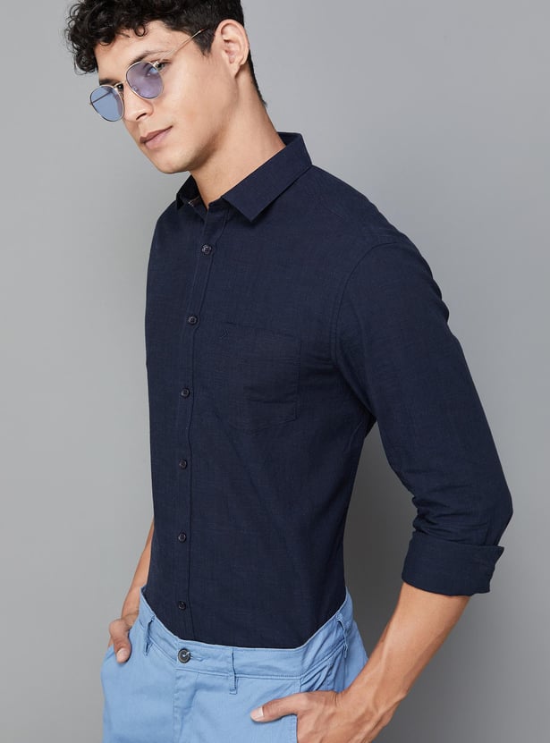 CODE Men Solid Slim Fit Casual Shirt