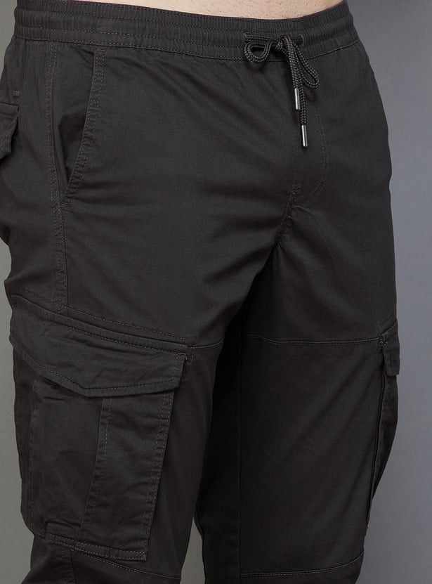 FAME FOREVER Solid Slim Tapered Cargos