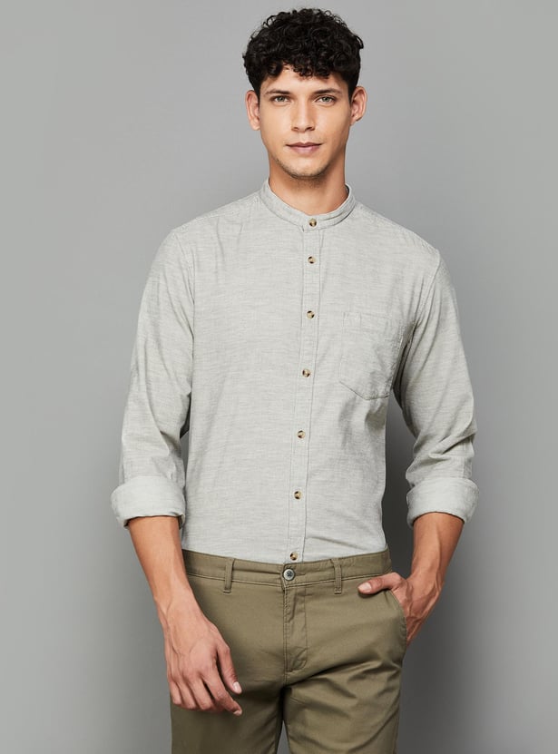 INDIAN TERRAIN Men Textured Slim Fit Shirt