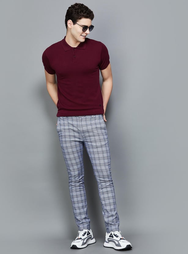DENIMIZE Men Solid Slim Fit Polo T-shirt