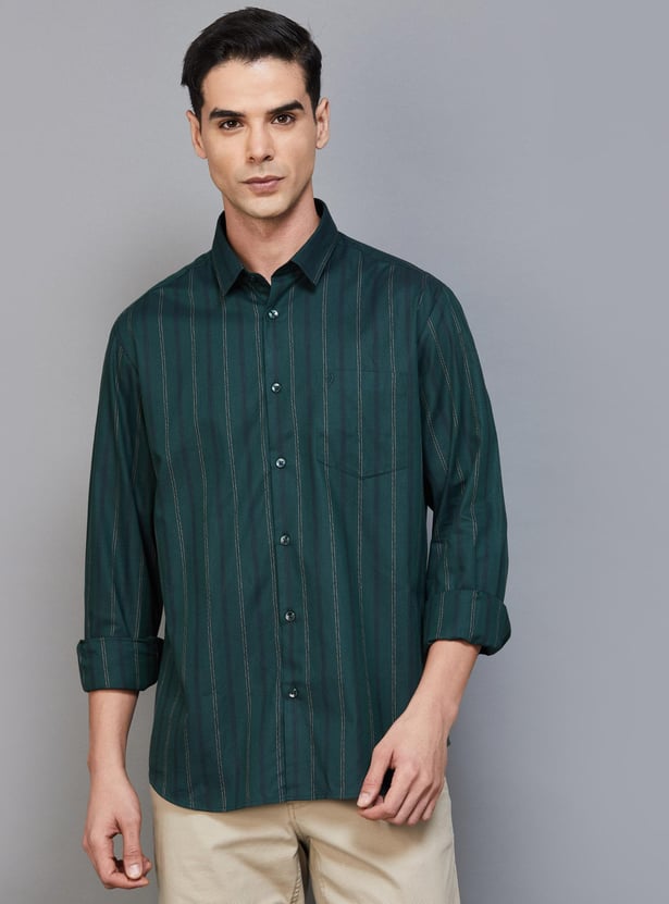 INDIAN TERRAIN Men Striped Slim Fit Smart Casual Shirt