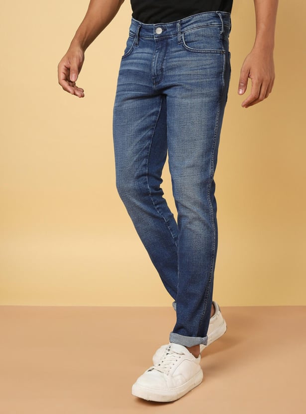 WRANGLER Men Stonewashed Skanders Jeans (Slim)