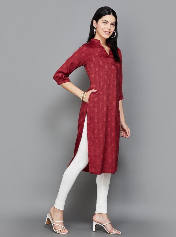 RANGRITI Women Woven Straight Kurta