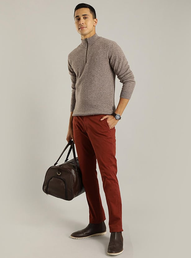 INDIAN TERRAIN Men Solid Slim Fit Casual Trousers