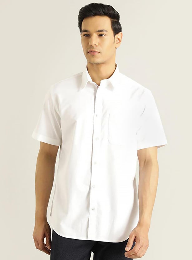INDIAN TERRAIN Men Solid Slim Fit Casual Shirt
