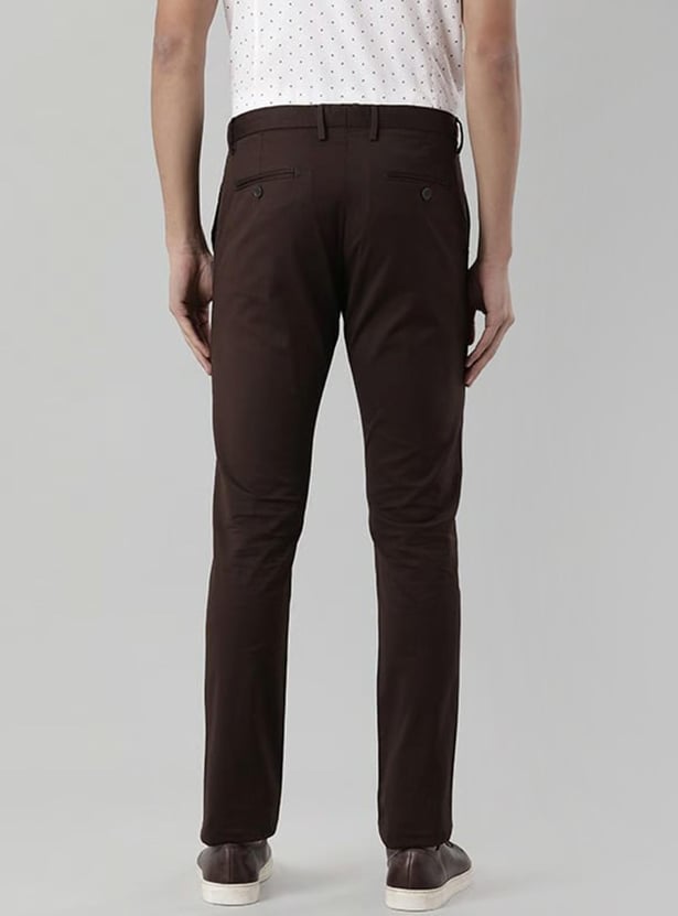 INDIAN TERRAIN Men Solid Slim Fit Casual Trousers