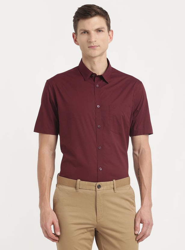 INDIAN TERRAIN Men Solid Slim Fit Casual Shirt