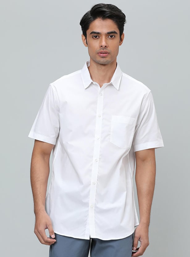 INDIAN TERRAIN Men Solid Slim Fit Casual Shirt