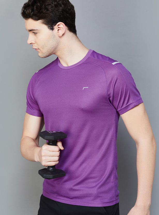 FAME FOREVER ACTIVE Men Solid Sports T-shirt