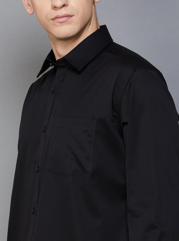 PARK AVENUE Men Solid Regular Fit Formal Shirt