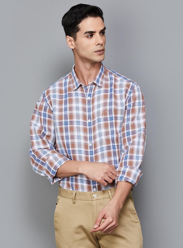 INDIAN TERRAIN Men Checked Slim Fit Casual Shirt