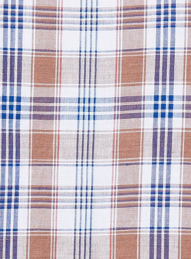 INDIAN TERRAIN Men Checked Slim Fit Casual Shirt