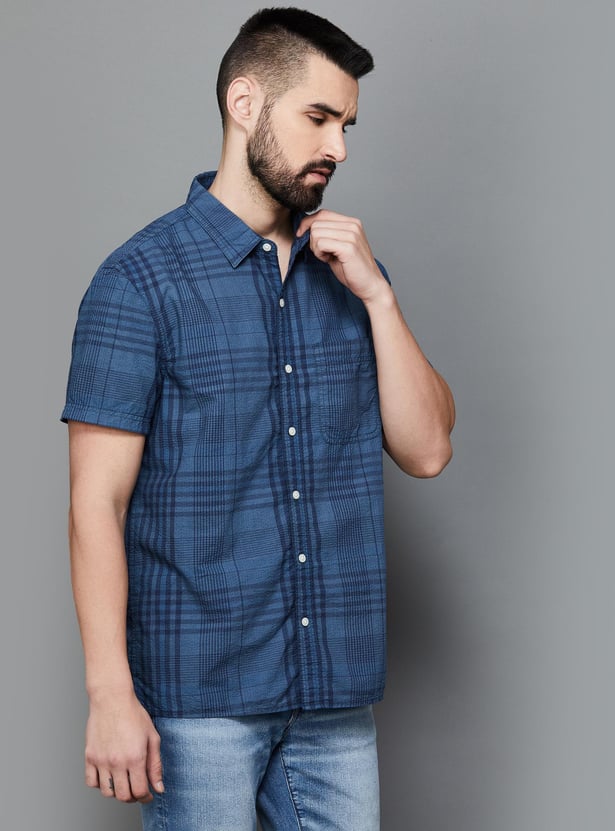 AMERICAN EAGLE Men Checked Regular Fit Casual Shirt