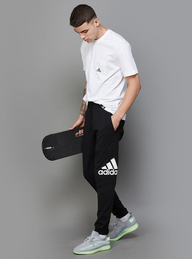 ADIDAS Men Solid Regular Fit Joggers