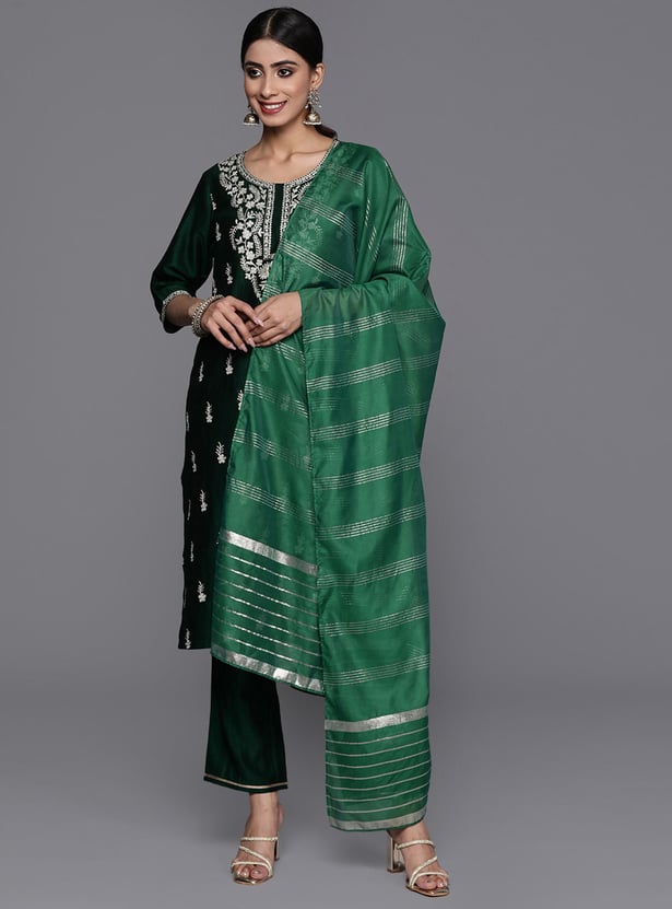 LIBAS Women Embroidered Straight Kurta Set