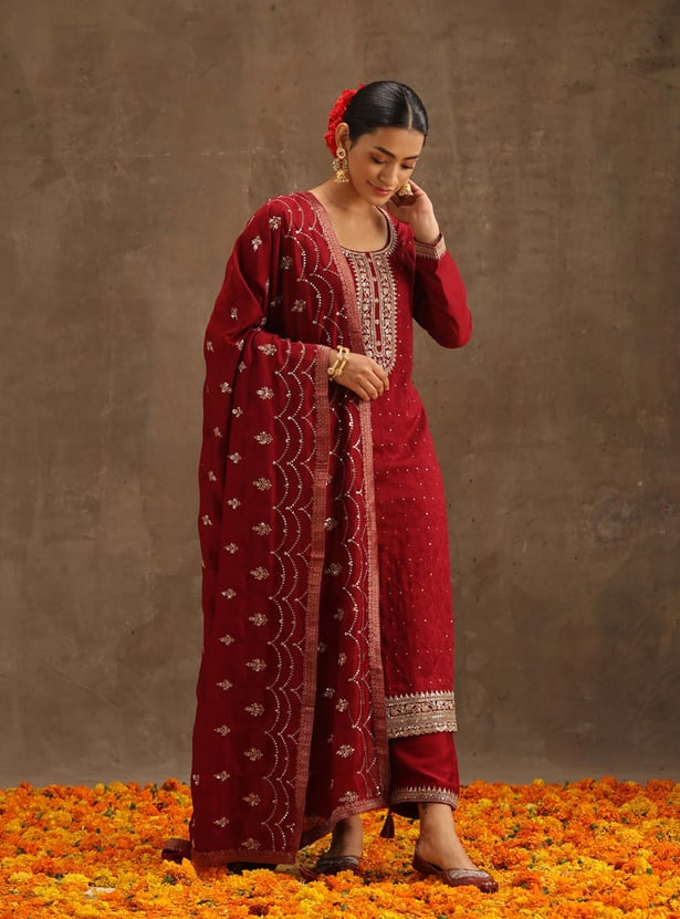 LIBAS Women Embroidered Straight Kurta Set