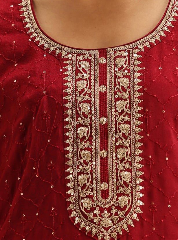LIBAS Women Embroidered Straight Kurta Set