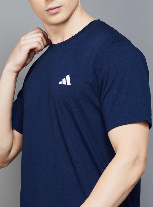 ADIDAS Men Solid Regular Fit Sports T-shirt