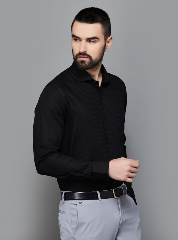 BLACKBERRYS Men Textured Slim Fit Formal Shirt