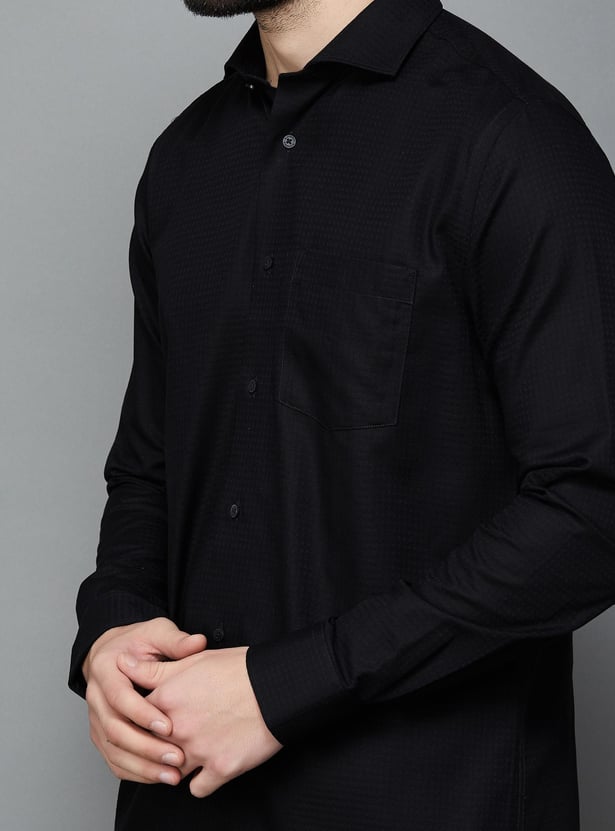 BLACKBERRYS Men Textured Slim Fit Formal Shirt