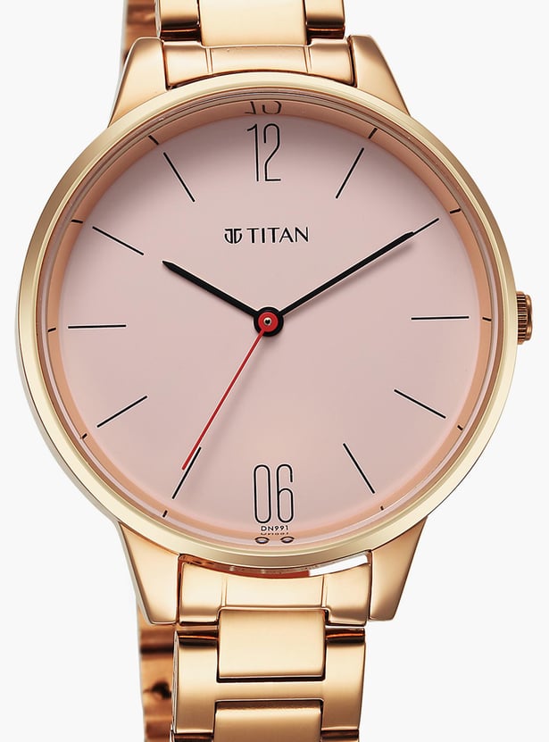 TITAN Women Solid Analog Watch - 2648WM04