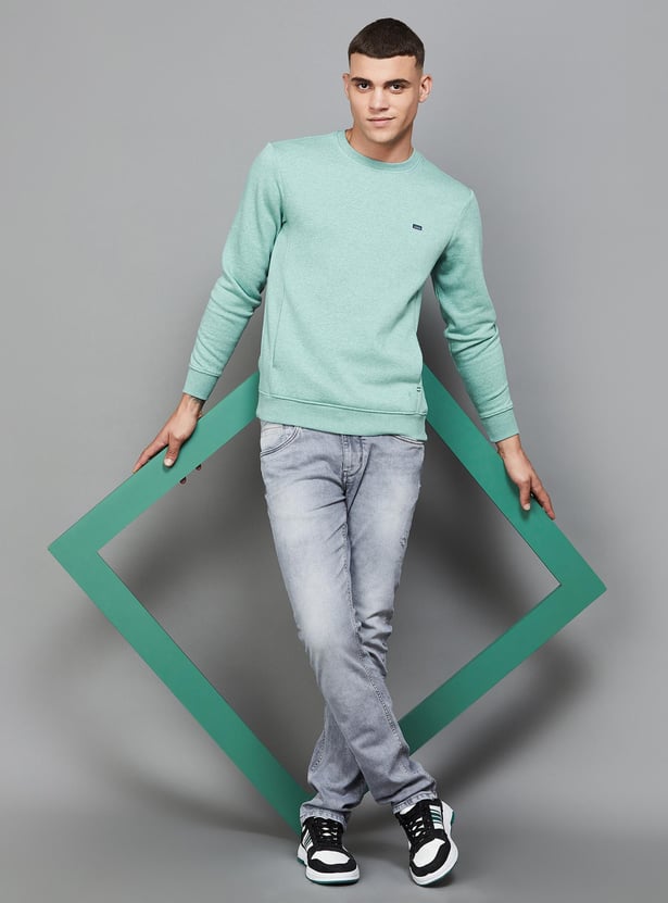 T-BASE Men Solid Crew Neck Slim Fit Sweatshirt