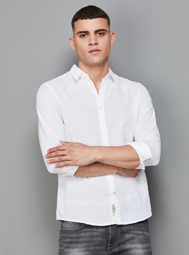 BEING HUMAN Men Solid Slim Fit Casual Shirt