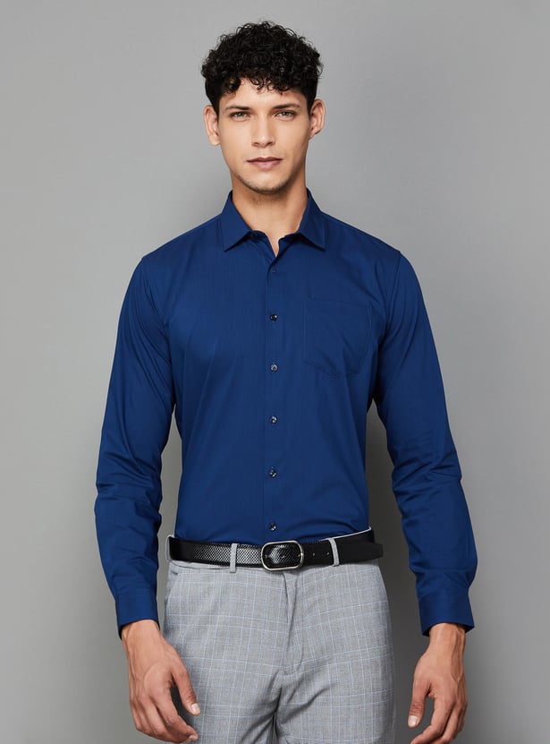 VAN HEUSEN Men Solid Slim Fit Formal Shirt
