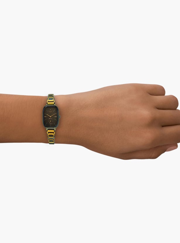 TITAN Raga Chic Women Analog Watch - 2687QM01