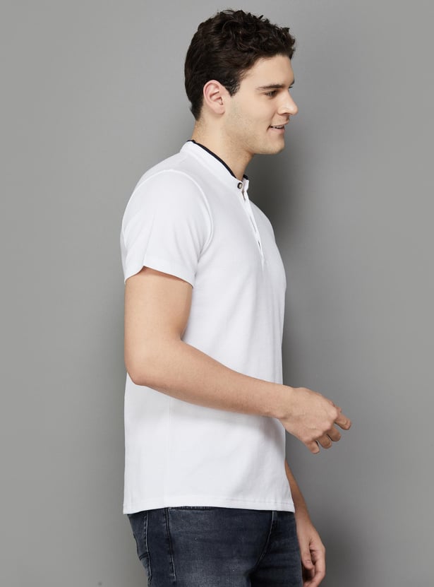 UNITED COLORS OF BENETTON Men Solid Henley Neck T-shirt