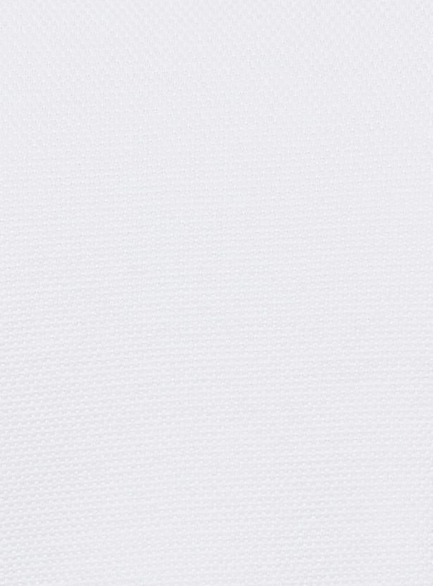 UNITED COLORS OF BENETTON Men Solid Henley Neck T-shirt