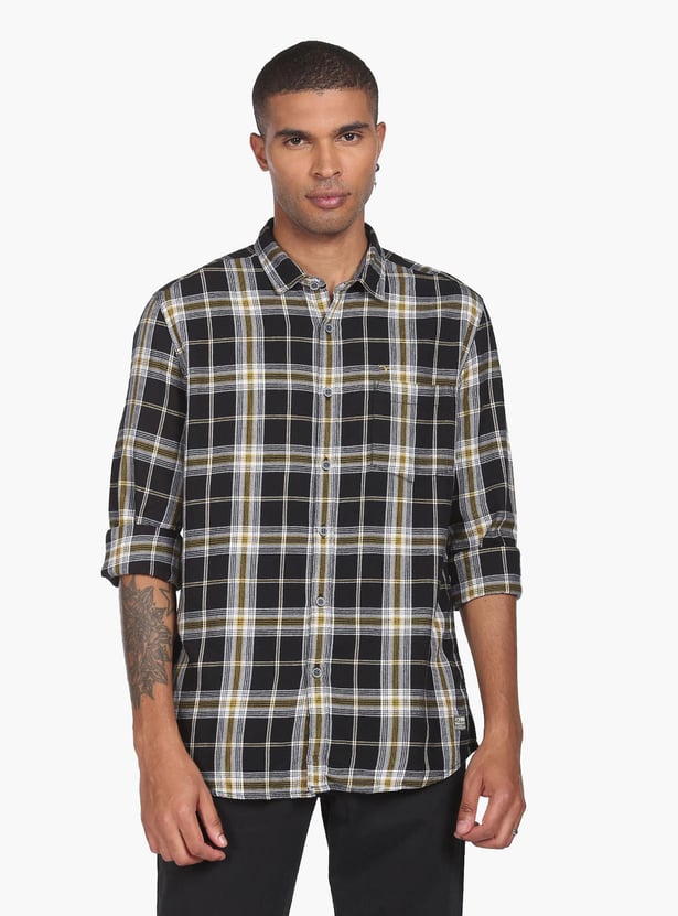 FLYING MACHINE Men Checked Regular Fit Casual Shirt
