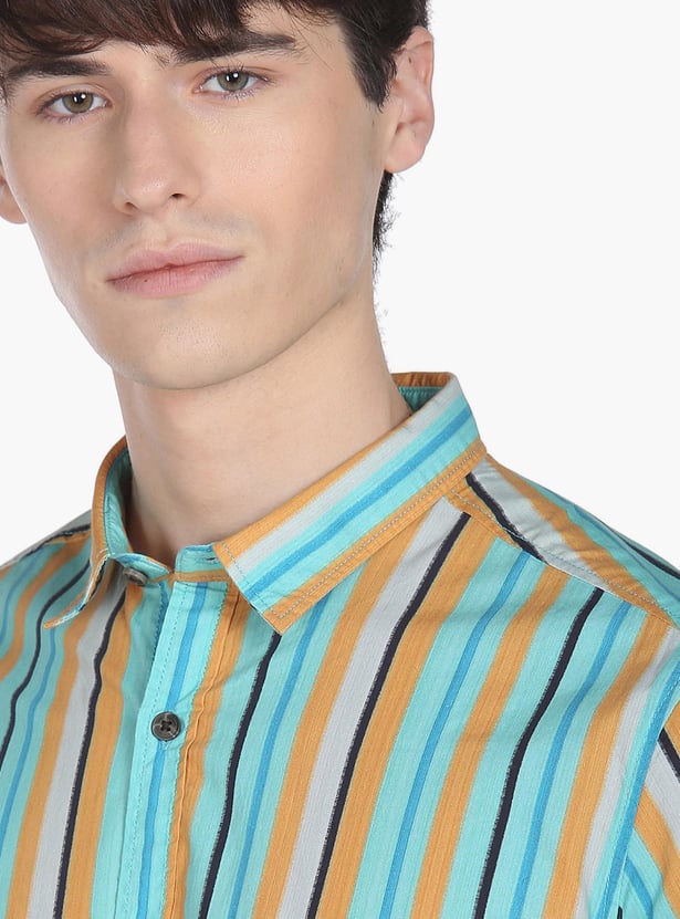 FLYING MACHINE Men Striped Regular Fit Casual Shirt