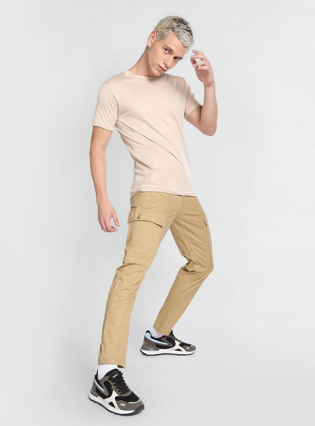FLYING MACHINE Men Solid Mid-Rise Casual Trousers