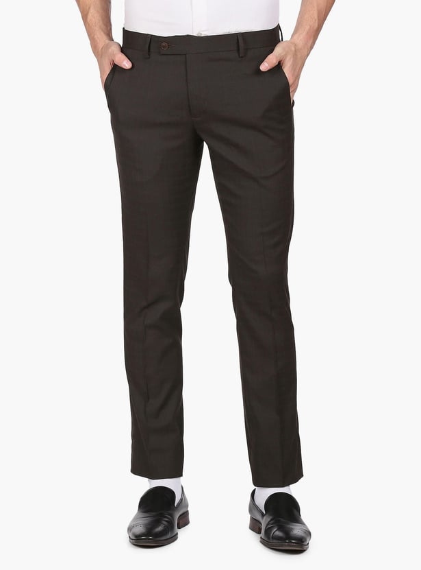 ARROW Men Solid Hudson Formal Trousers (Regular)