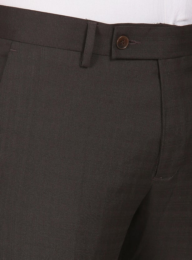 ARROW Men Solid Hudson Formal Trousers (Regular)