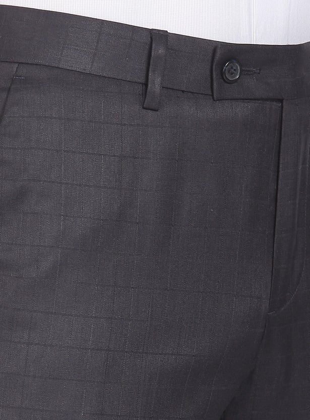 ARROW Men Checked Regular Fit Formal Trousers