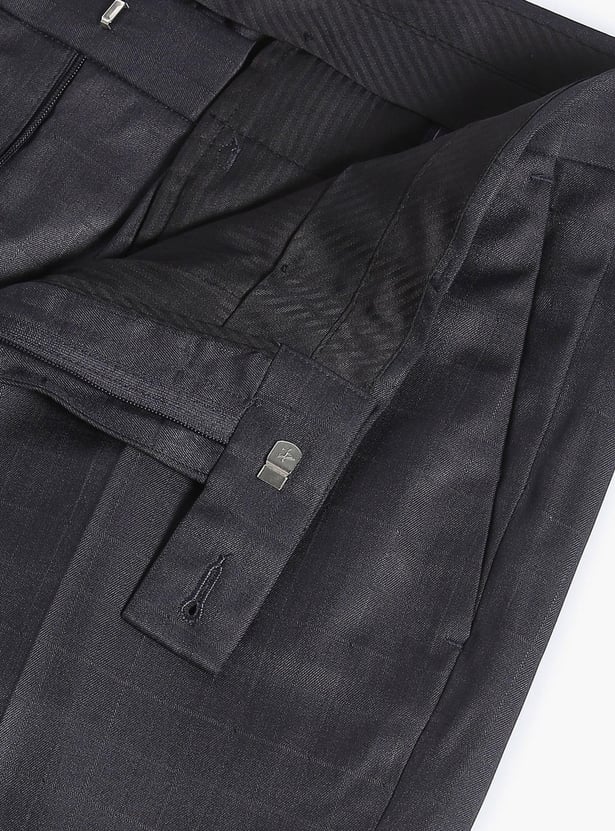 ARROW Men Checked Regular Fit Formal Trousers