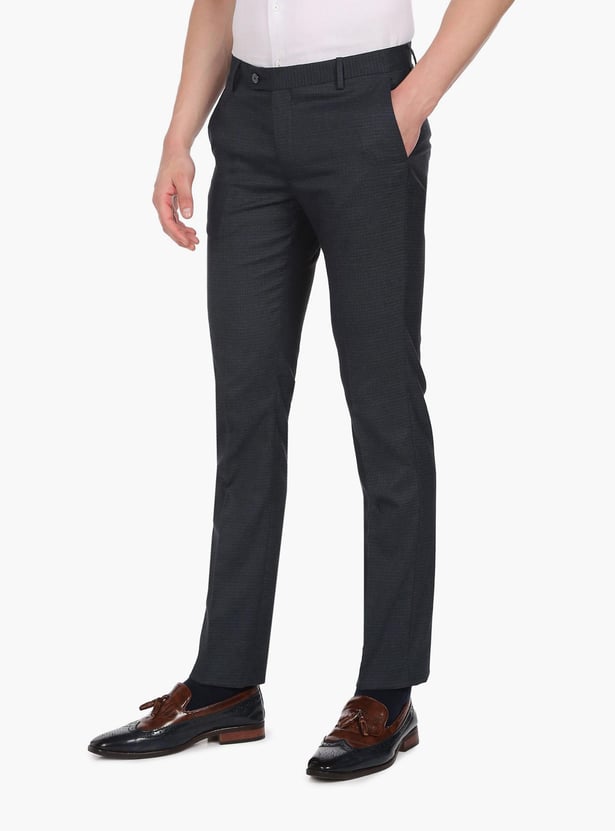 ARROW Men Solid Hudson Formal Trousers (Regular)