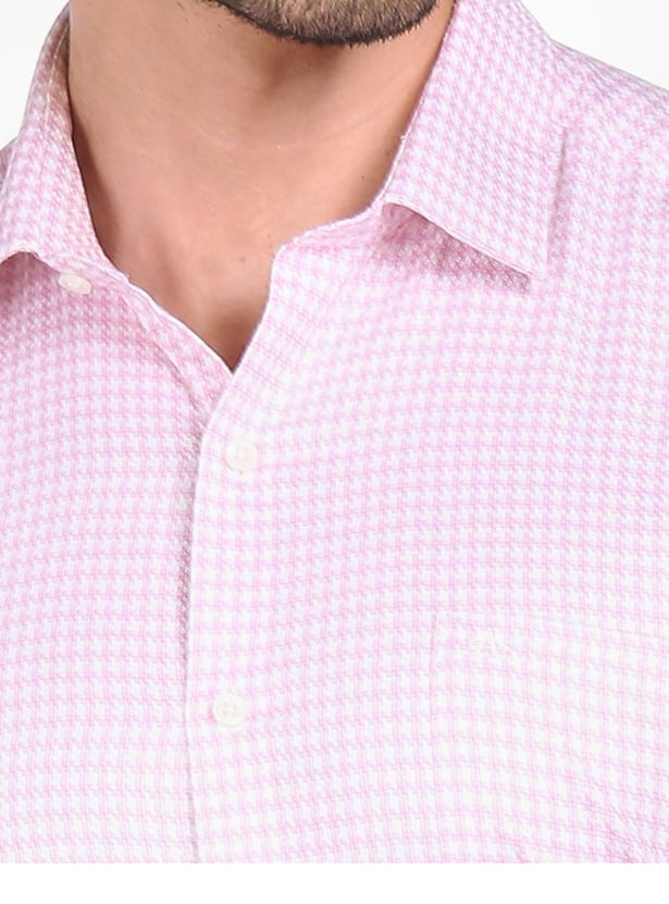 ARROW Men Geometrical Printed Slim Fit Formal Shirt