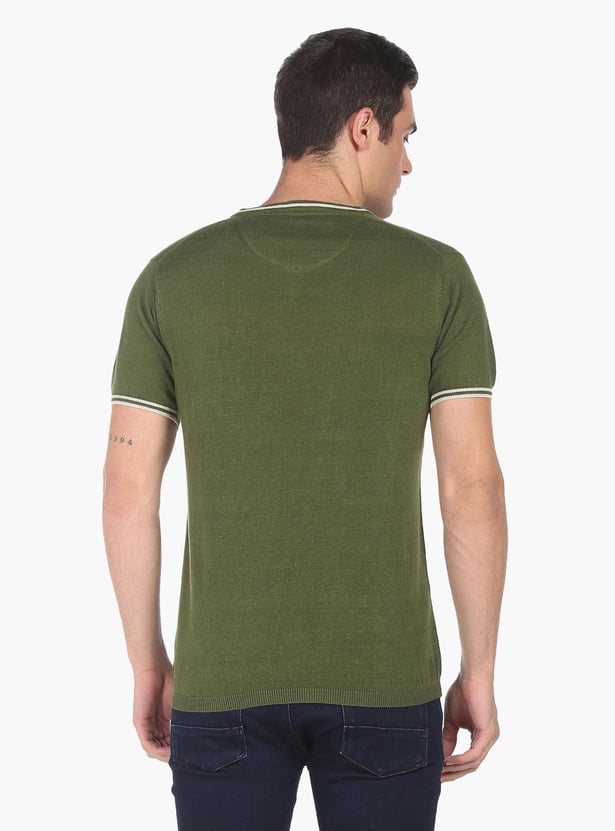ARROW Men Solid Regular Fit T-shirt