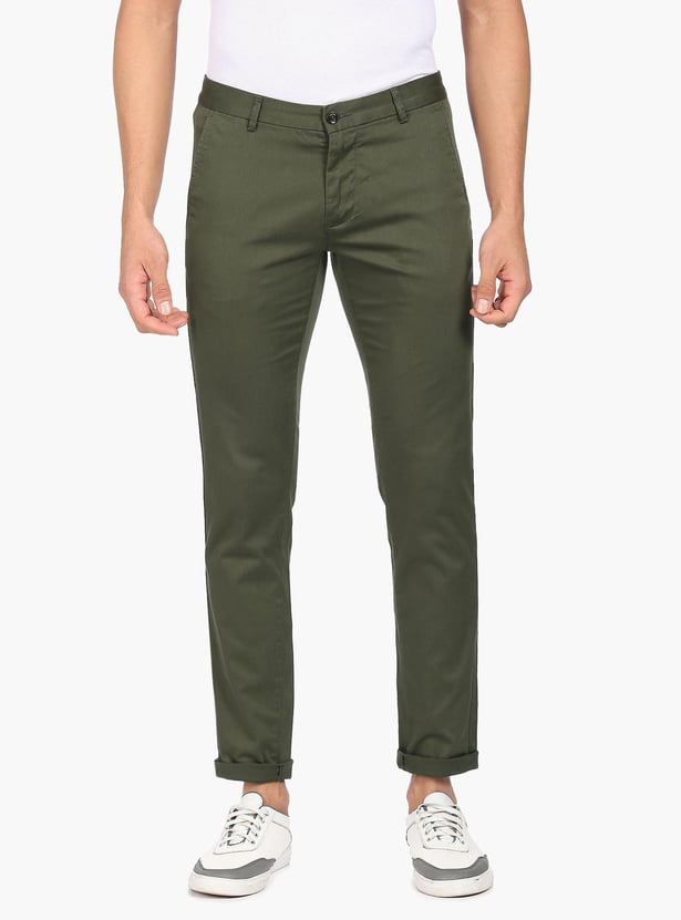 ARROW SPORT Men Solid Bronson Casual Trousers (Slim)