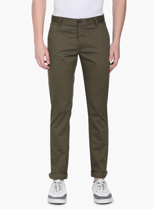 ARROW SPORT Men Solid Slim Fit Twill Trousers