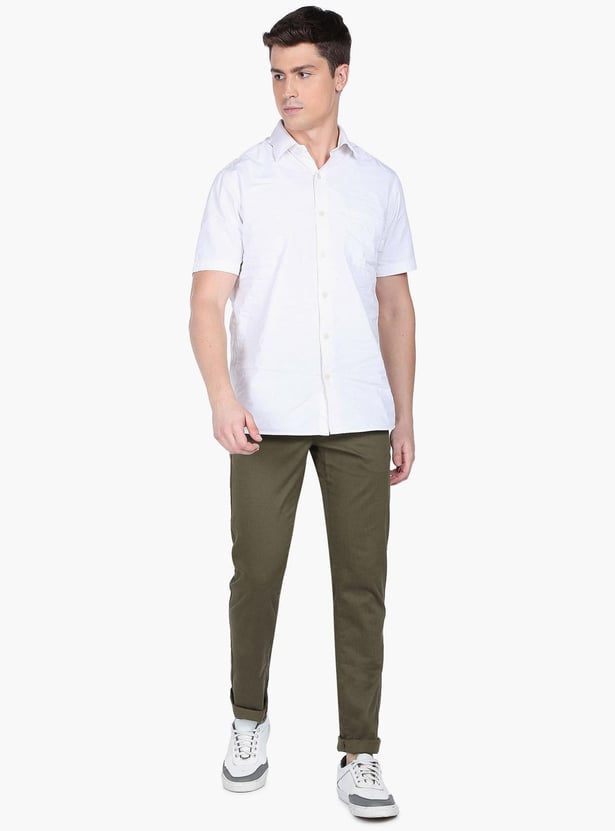 ARROW SPORT Men Solid Slim Fit Twill Trousers