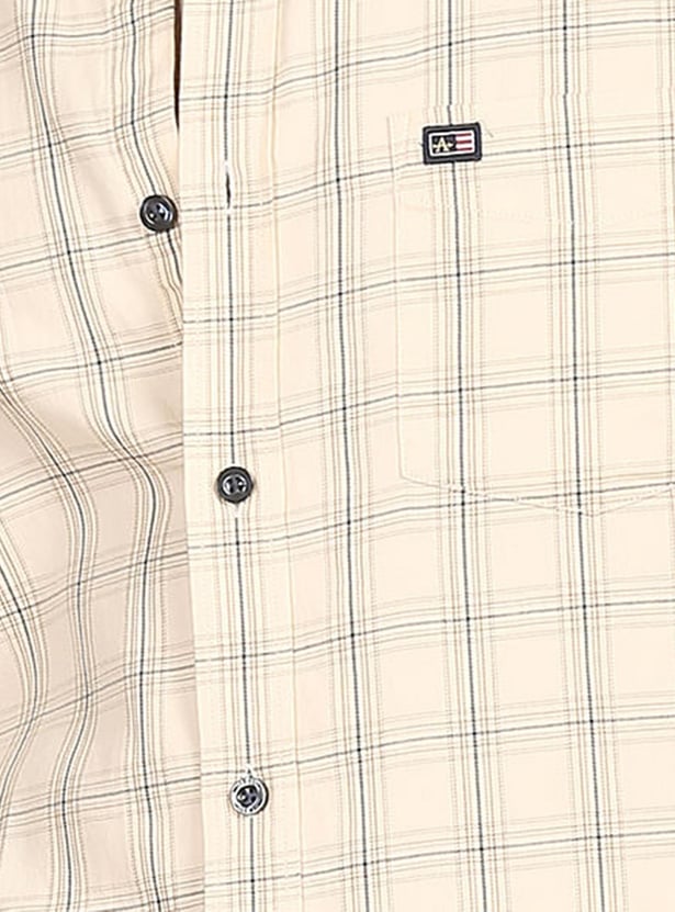 ARROW SPORT Men Checked Manhattan Casual Shirt (Slim)