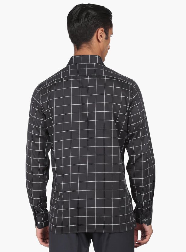 ARROW Men Checked Regular Fit Formal Shirt