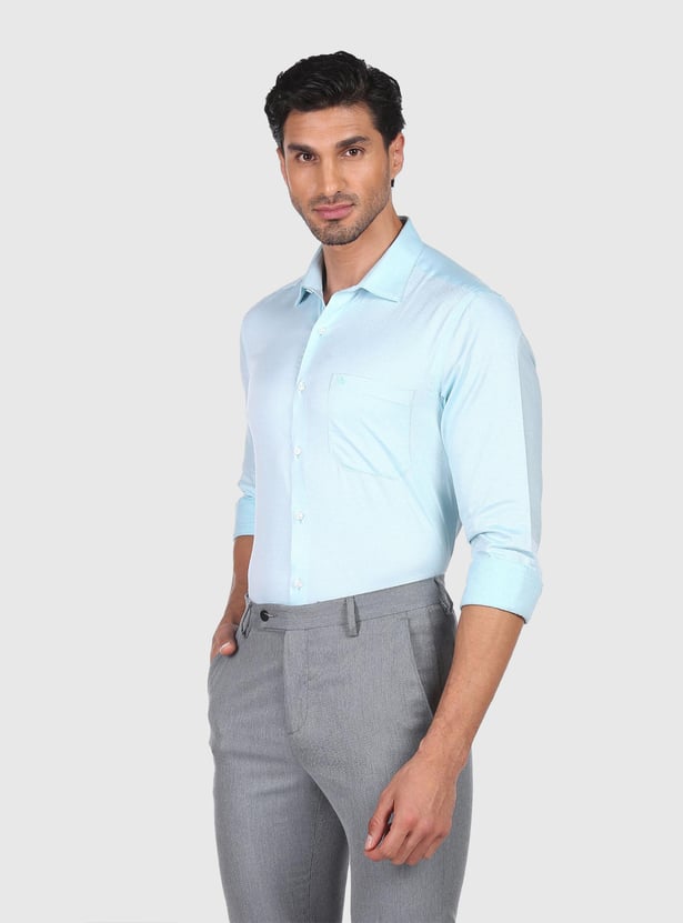 ARROW Men Solid Manhattan Formal Shirt (Slim Fit)